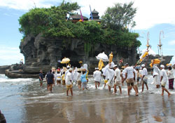 tanah lot
